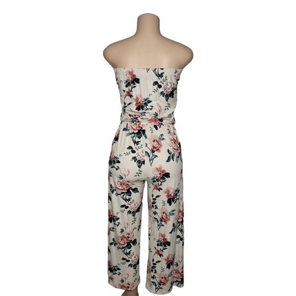 Floral Sleeveless Belted Jumpsuit - Picture 4 of 9